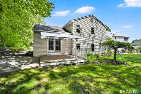 40 Kathleen Way Manchester CT 06042