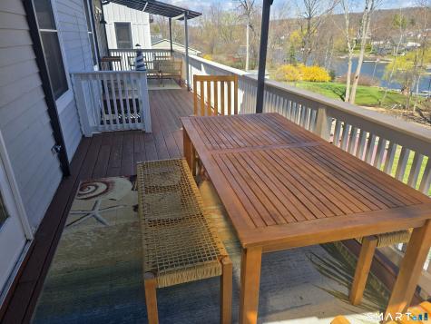 18 North Lake Shore Drive Brookfield CT 06804