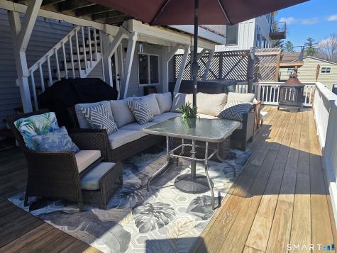 18 North Lake Shore Drive Brookfield CT 06804