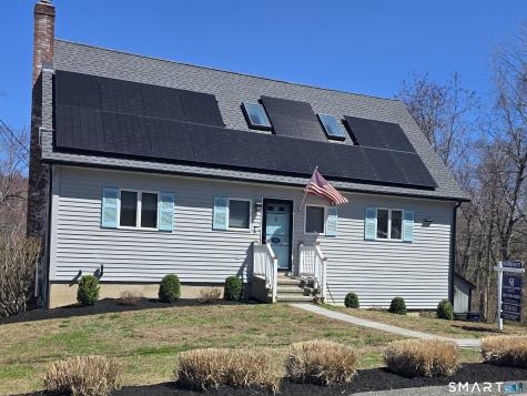 18 North Lake Shore Drive Brookfield CT 06804