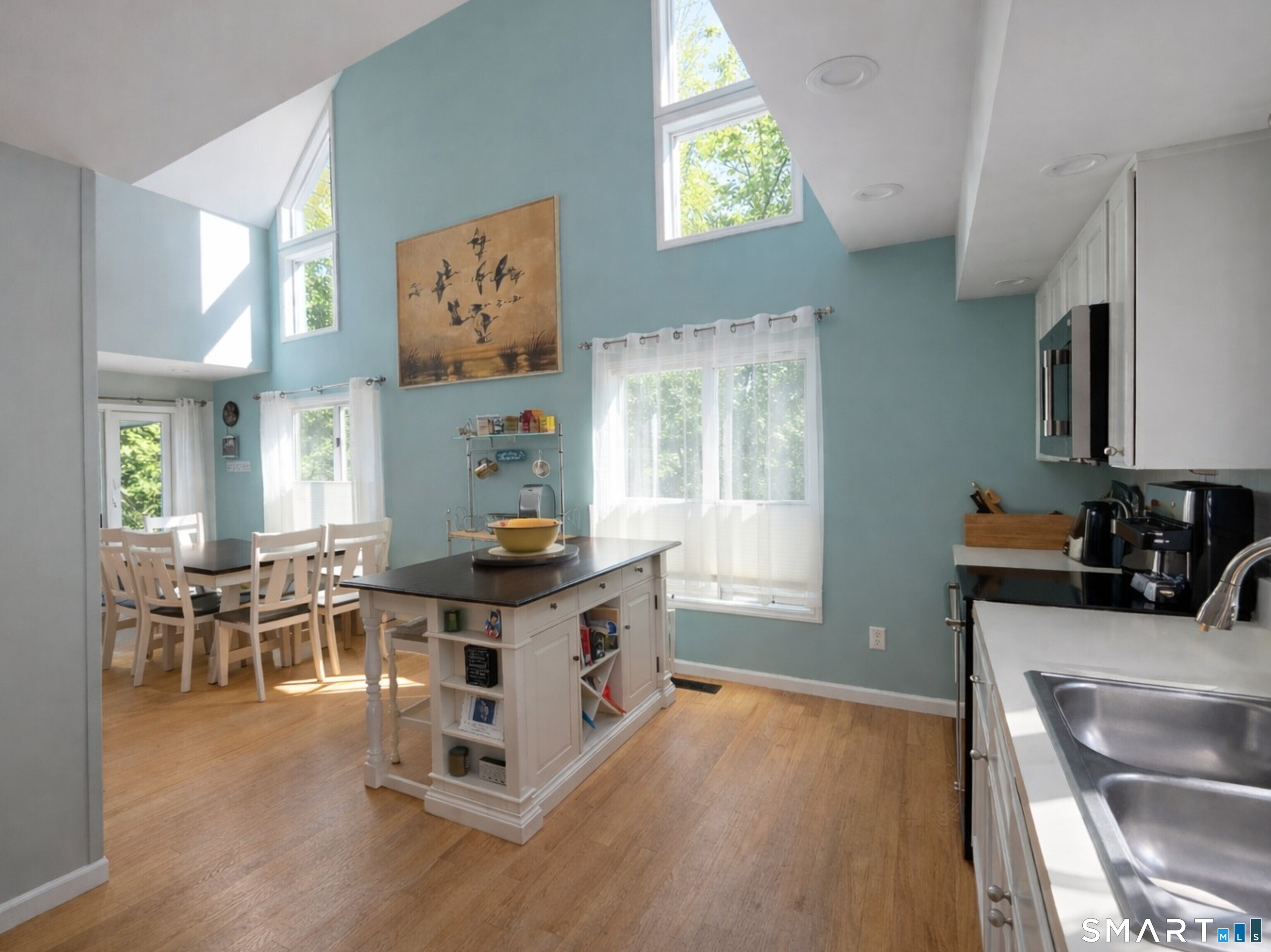 18 North Lake Shore Drive Brookfield CT 06804