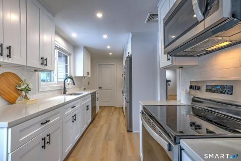 53 Geer Street Cromwell CT 06416