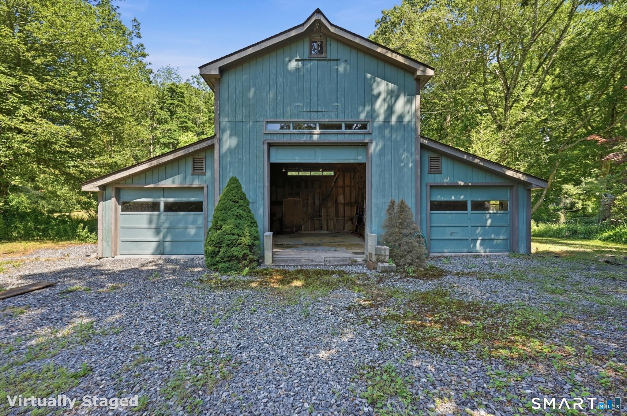 588 Pendleton Hill Road North Stonington CT 06359
