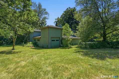 588 Pendleton Hill Road North Stonington CT 06359