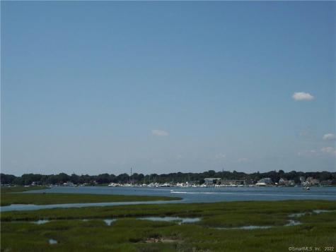 237 Housatonic Drive Milford CT 06460