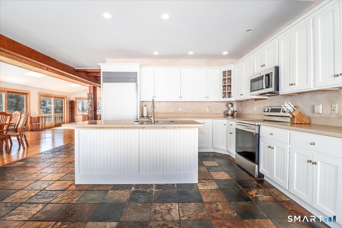 19 Cedar Drive Danbury CT 06811