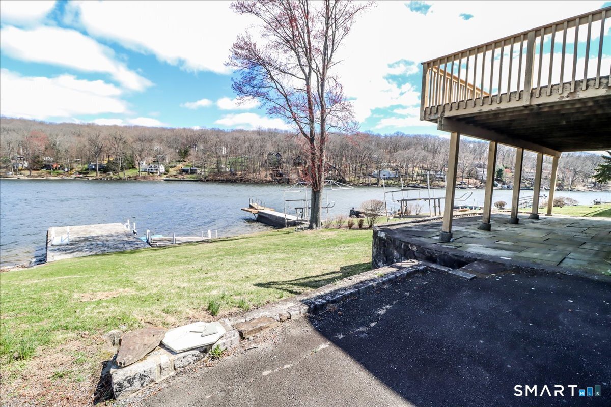 19 Cedar Drive Danbury CT 06811