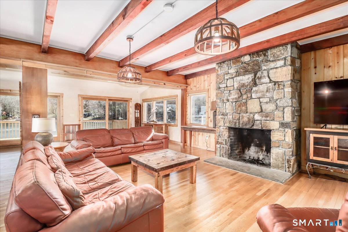 19 Cedar Drive Danbury CT 06811