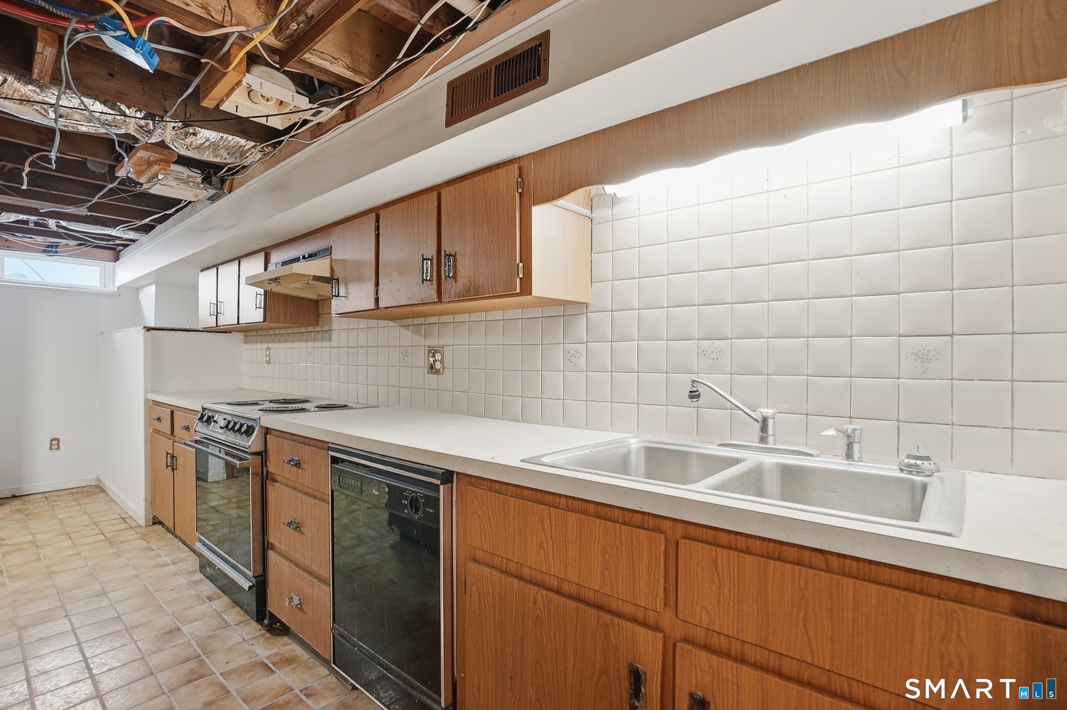 12 Longmeadow Drive Wolcott CT 06716