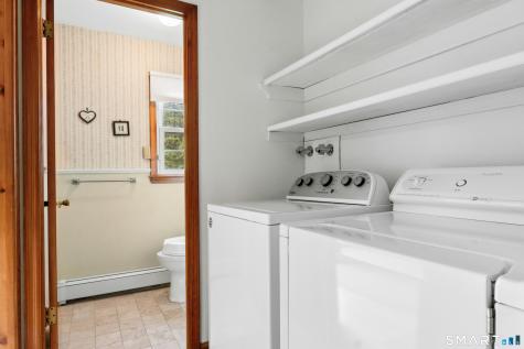 2010 North Street Fairfield CT 06824