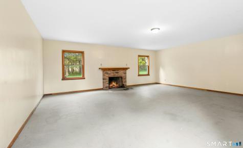 2010 North Street Fairfield CT 06824