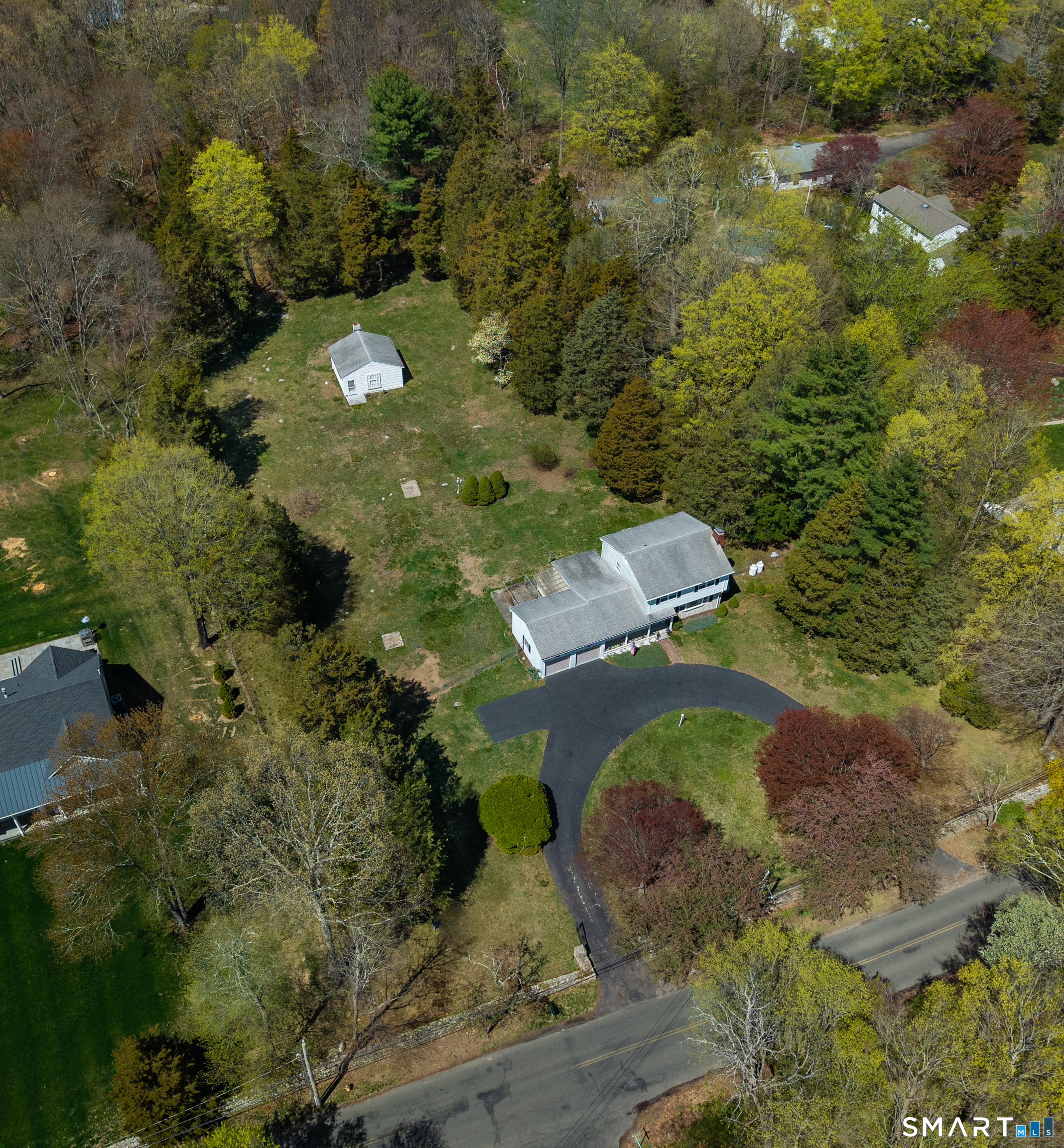 2010 North Street Fairfield CT 06824