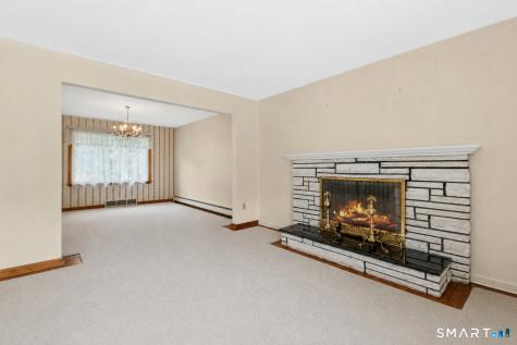 2010 North Street Fairfield CT 06824
