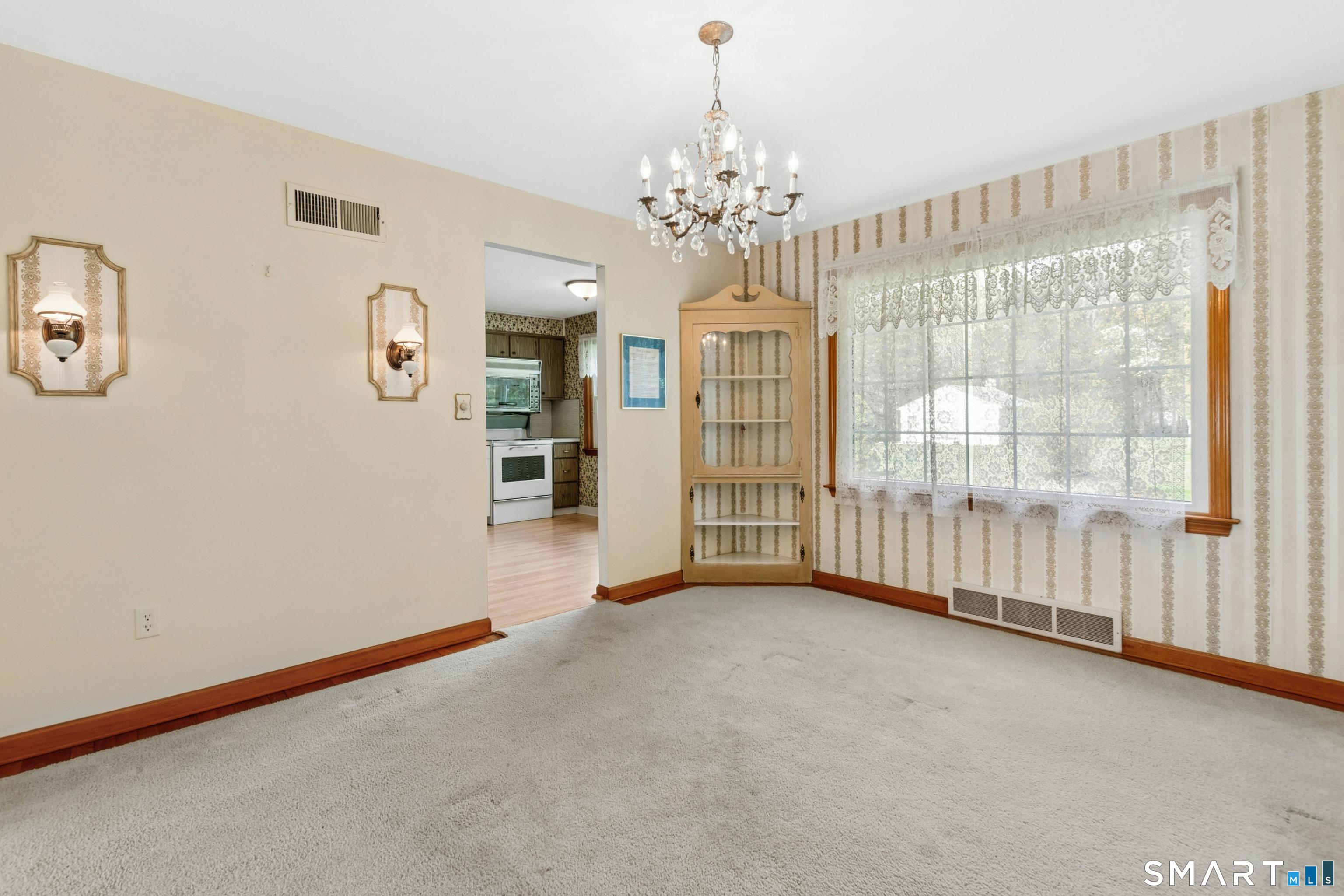 2010 North Street Fairfield CT 06824