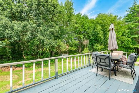 4 Lenora Drive Simsbury CT 06092