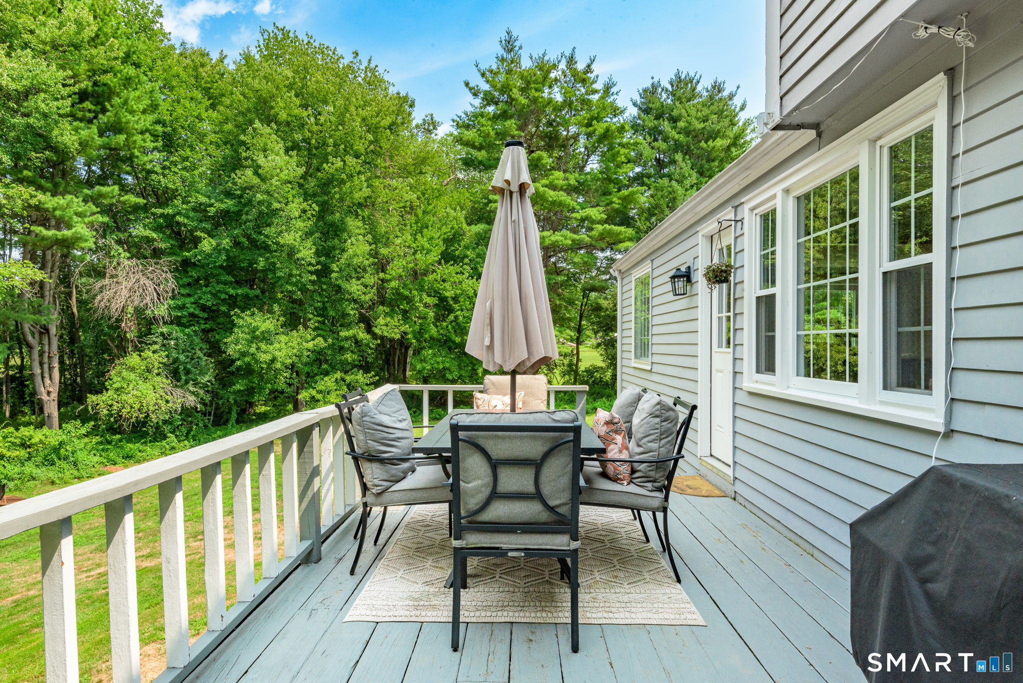 4 Lenora Drive Simsbury CT 06092