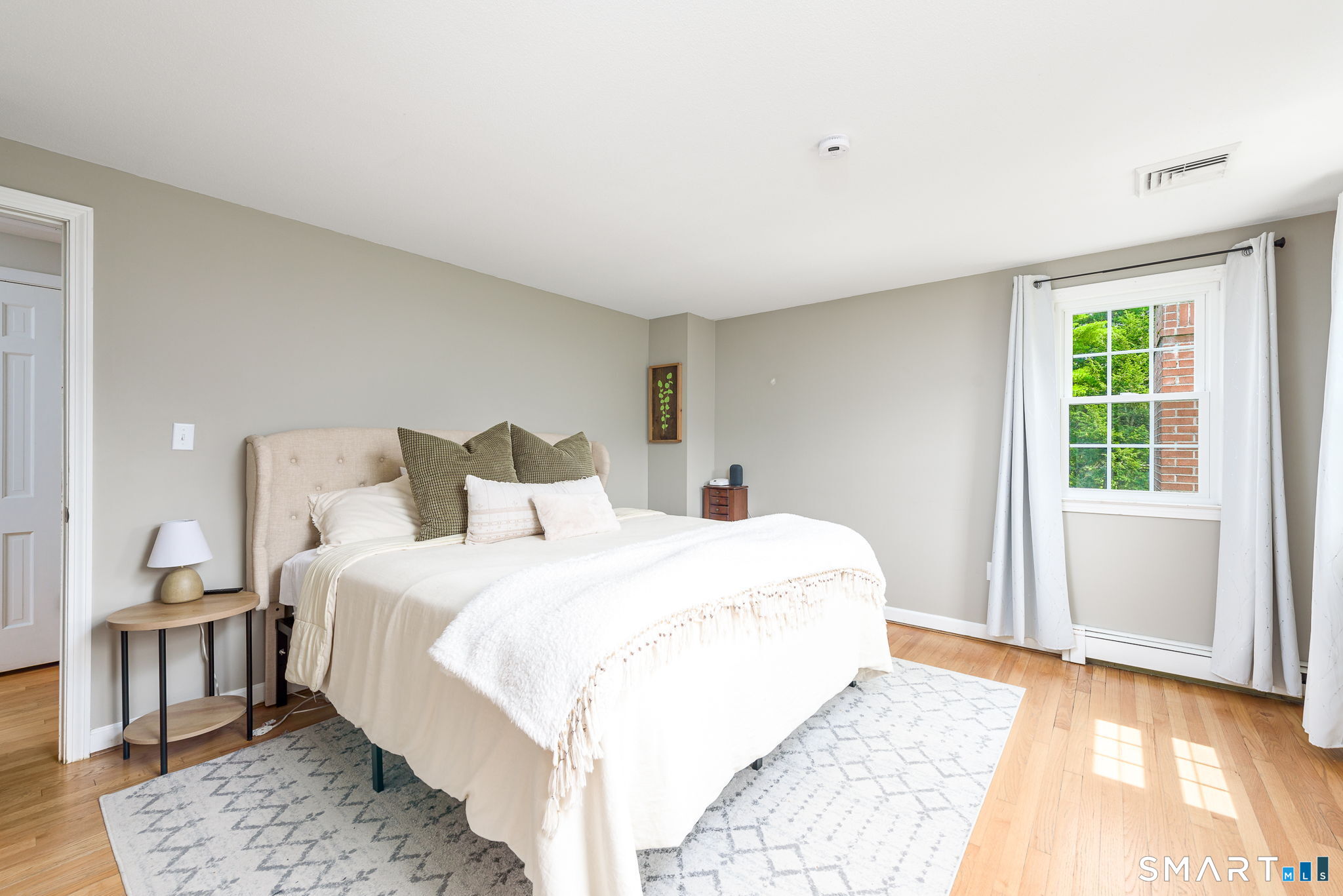 4 Lenora Drive Simsbury CT 06092