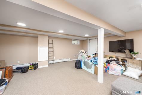4 Lenora Drive Simsbury CT 06092