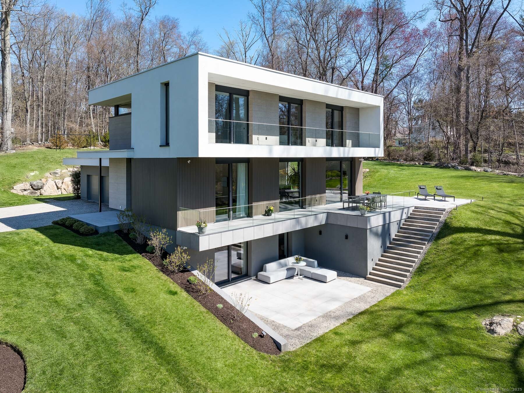 75 Campbell Drive Stamford CT 06903