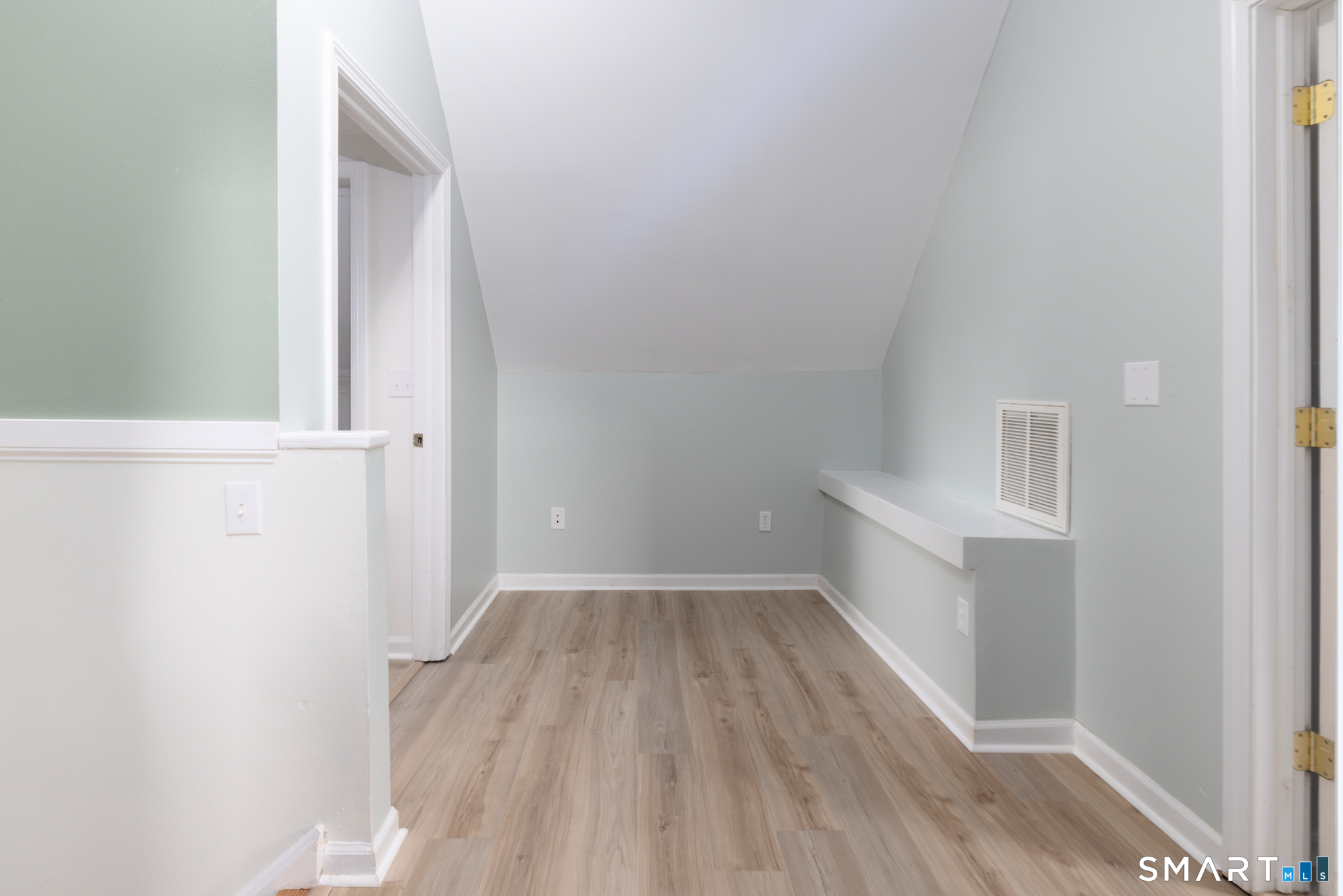 37 Vine Street Milford CT 06460