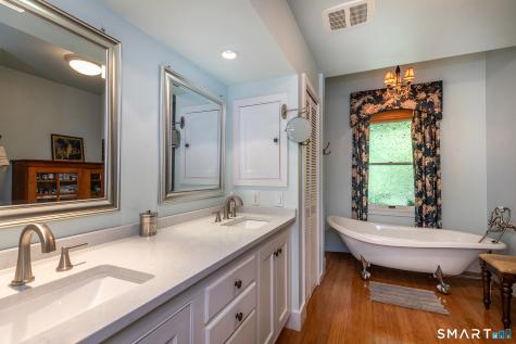 167 Isaiah Smith Lane Morris CT 06763