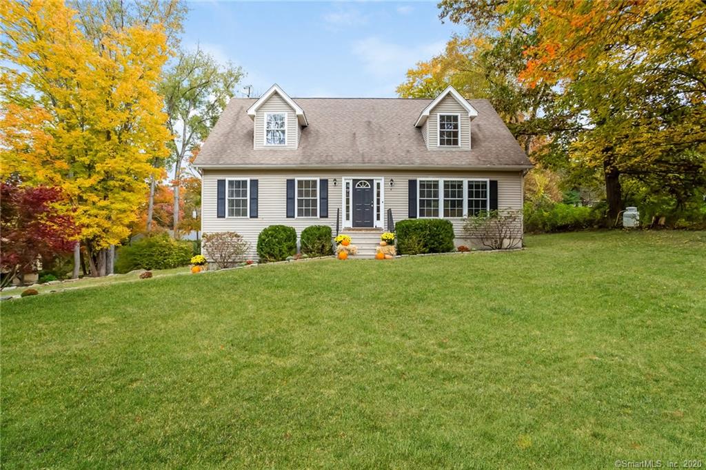 4 Sunset Lane New Milford CT 06776