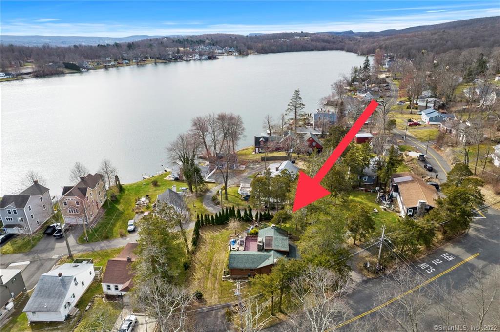67 Lake Road Middlefield CT 06455