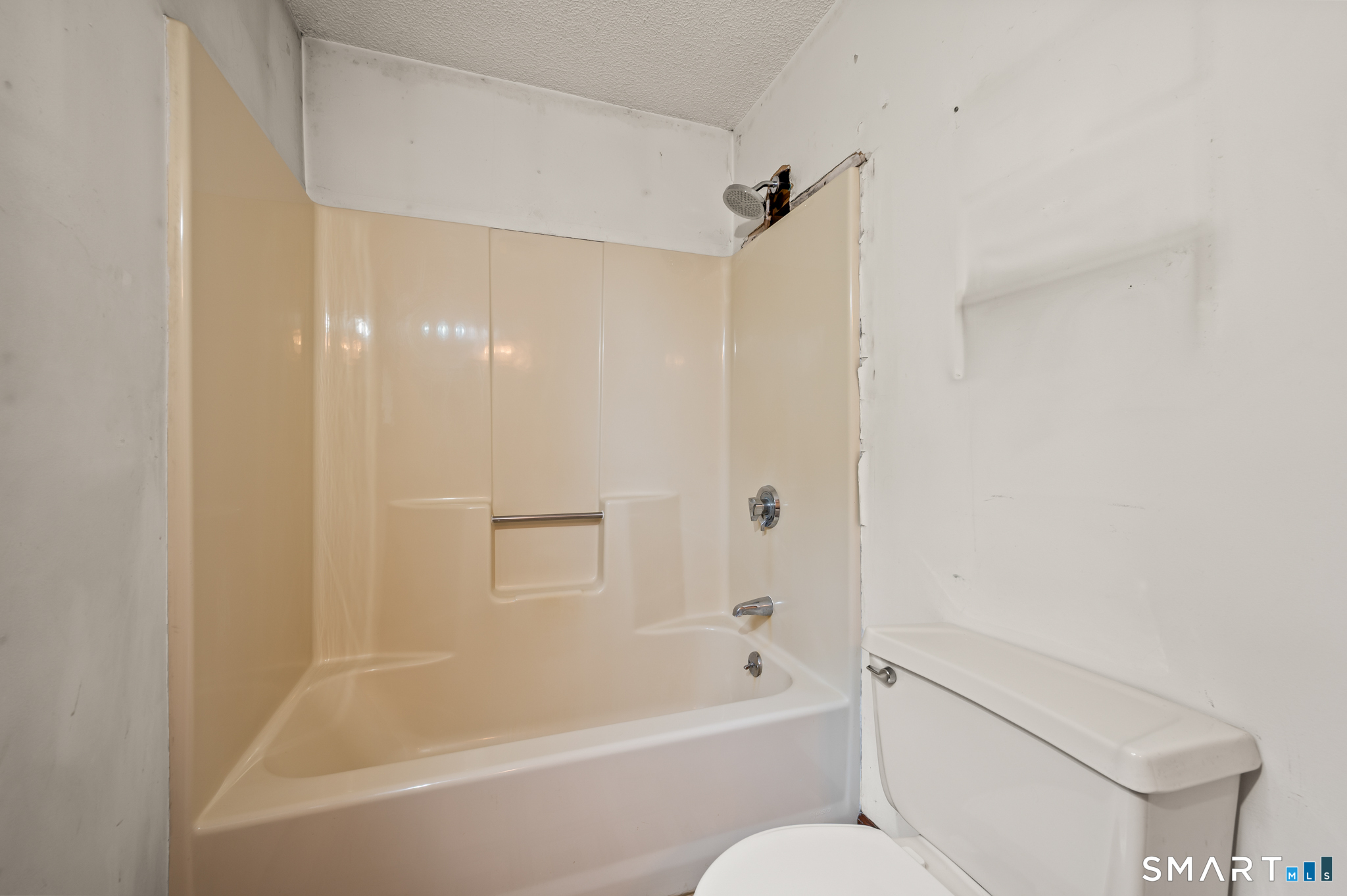 9 Delphi Road Stafford CT 06076
