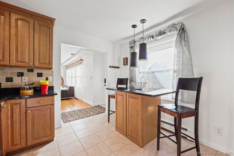 228 Reservoir Road Newington CT 06111