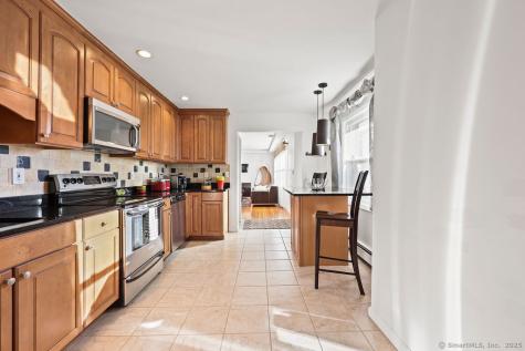 228 Reservoir Road Newington CT 06111