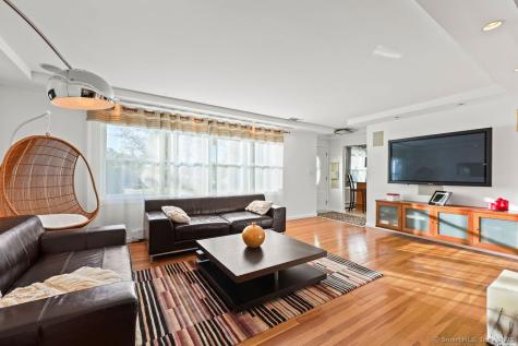 228 Reservoir Road Newington CT 06111