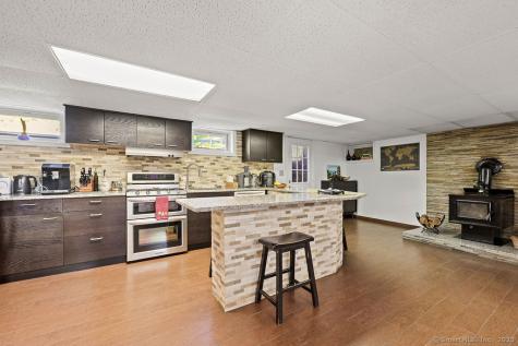 228 Reservoir Road Newington CT 06111