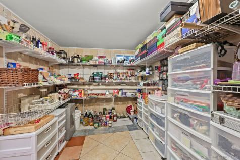 228 Reservoir Road Newington CT 06111