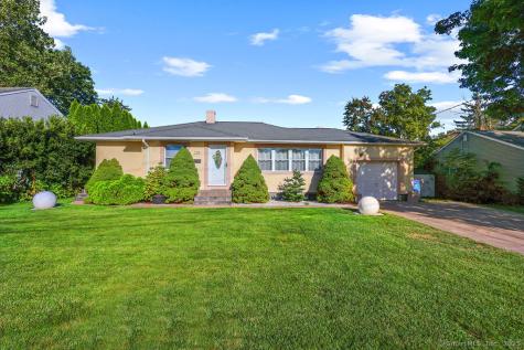 228 Reservoir Road Newington CT 06111