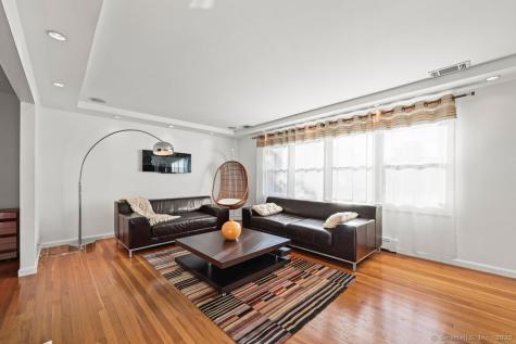 228 Reservoir Road Newington CT 06111