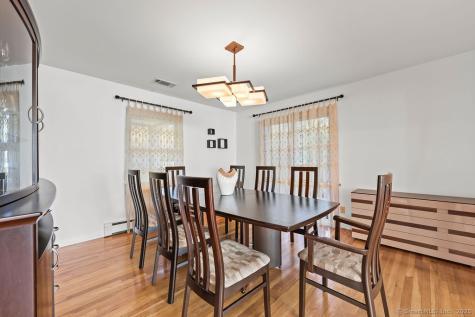 228 Reservoir Road Newington CT 06111