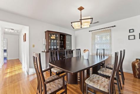 228 Reservoir Road Newington CT 06111