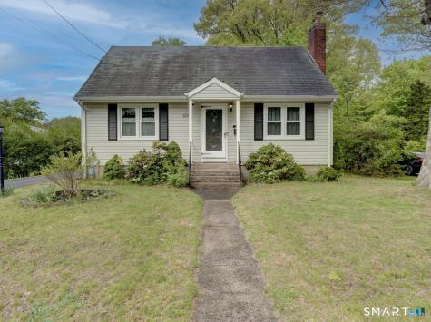 123 Bretton Road Manchester CT 06042