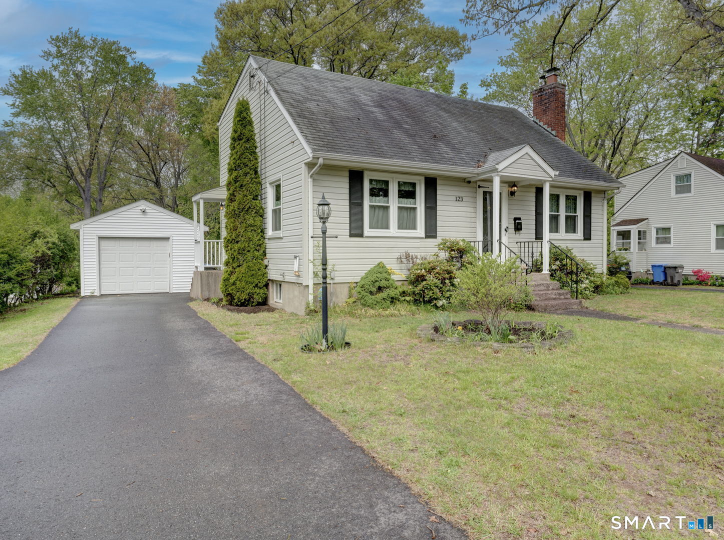 123 Bretton Road Manchester CT 06042