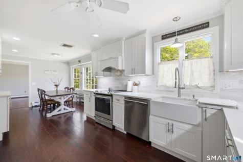 17 Wolfpits Road Bethel CT 06801