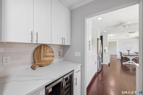 17 Wolfpits Road Bethel CT 06801