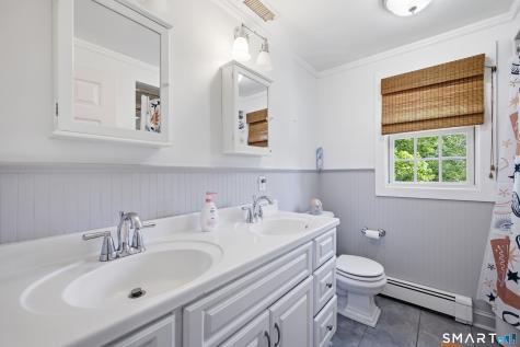 17 Wolfpits Road Bethel CT 06801
