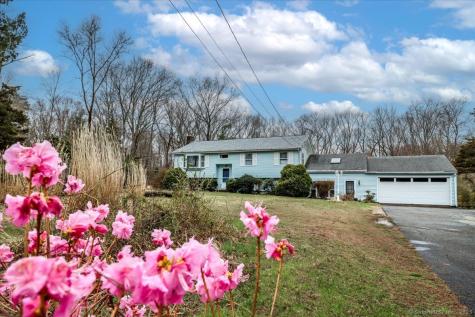 31 Branch Hill Road Preston CT 06365