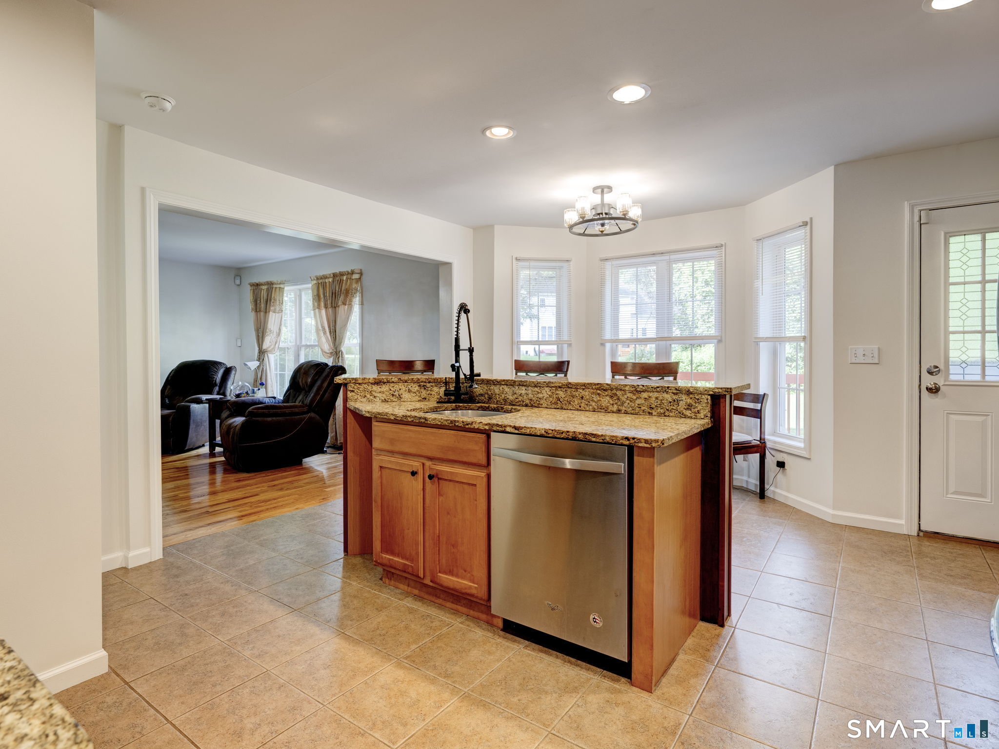 839 Palisado Avenue Windsor CT 06095