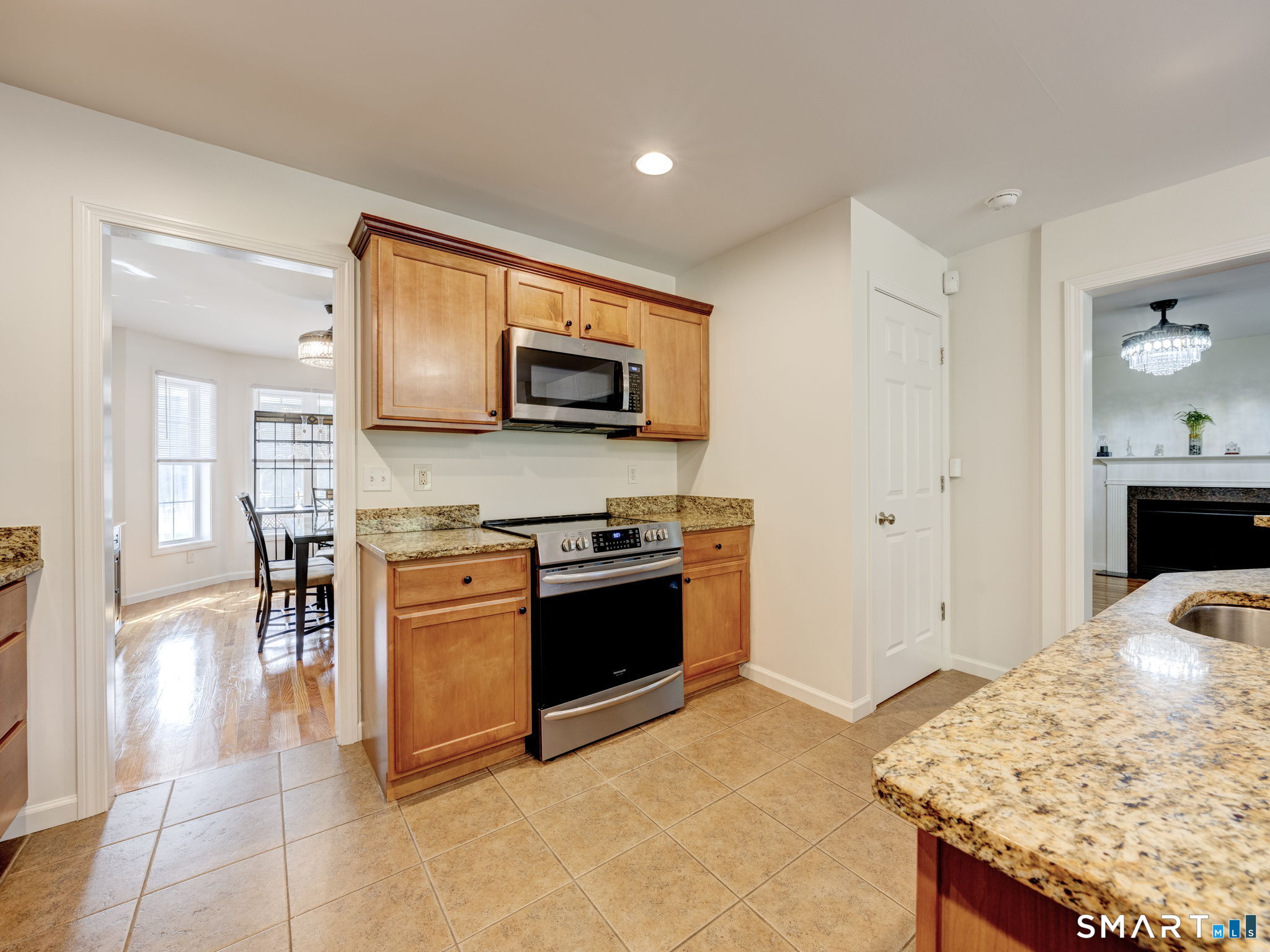 839 Palisado Avenue Windsor CT 06095