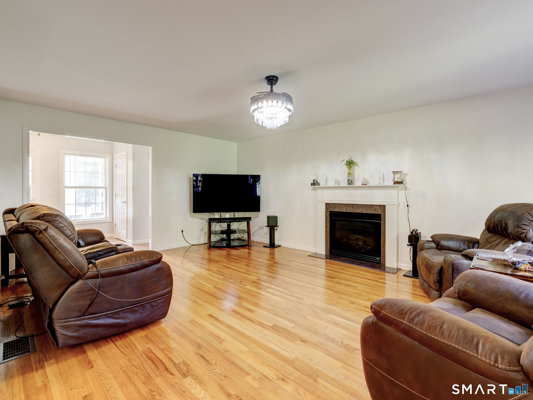 839 Palisado Avenue Windsor CT 06095