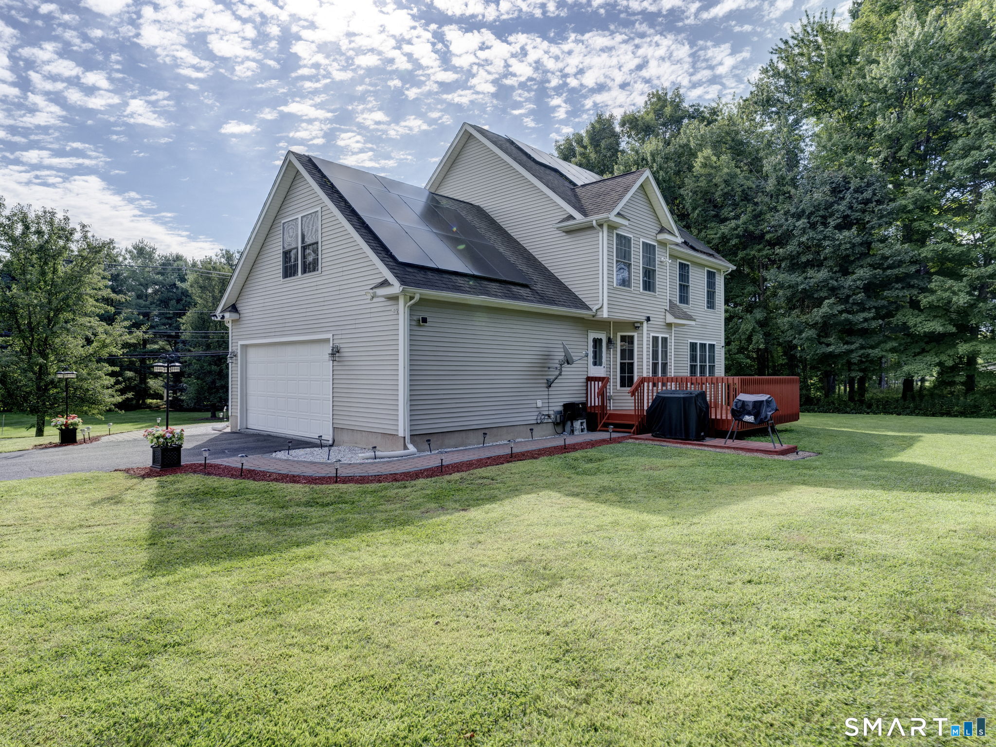 839 Palisado Avenue Windsor CT 06095