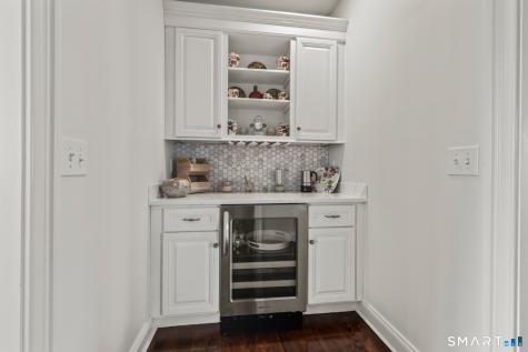 180 Weathervane Drive New Milford CT 06776