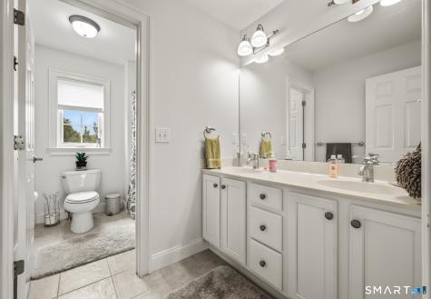 180 Weathervane Drive New Milford CT 06776