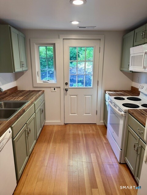 35 Route 39 South Sherman CT 06784